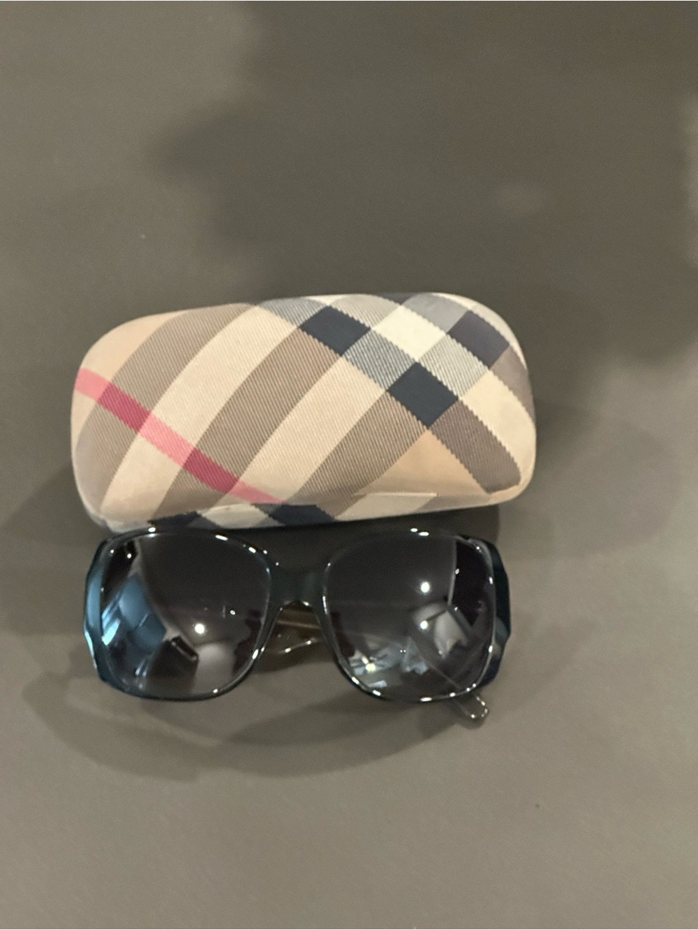 Women's Burberry Oversized Lens Sunglasses - Black